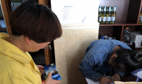 云南省昆明市盘龙区金辰街道计生协开展“健康服务一路同行”关爱流动人口活动