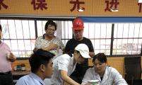 夏季送清凉 关怀暖人心