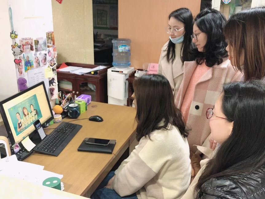 Compress_五、2020.11.30东城街道华苑社区组织观看世界艾滋病日主题直播活动.jpg