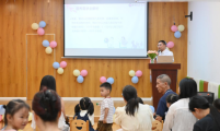 湖南省娄底市娄星区“向日葵亲子小屋”开展“亲子共成长 欢乐满小屋”系列关爱服务活动